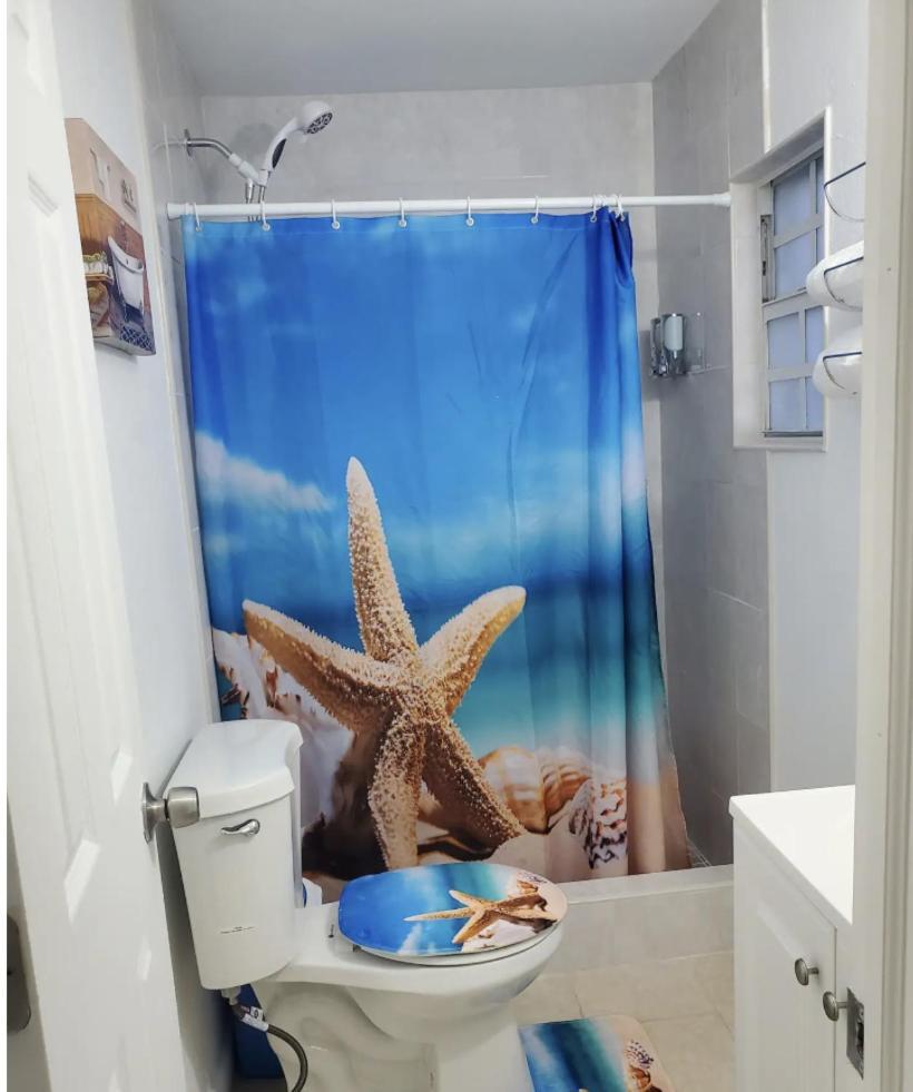 B1 Best Value On Private Bedroom With Private Bathroom In Little Havana, Miami Luaran gambar